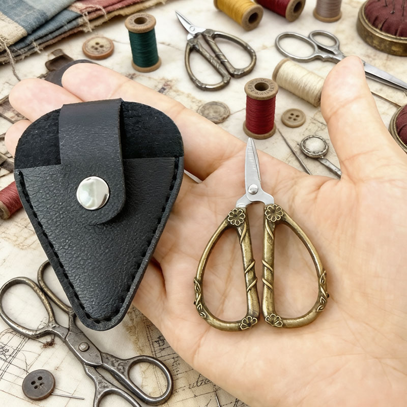 Leather Work In Art - Mini Vintage Schere aus Edelstahl DIY