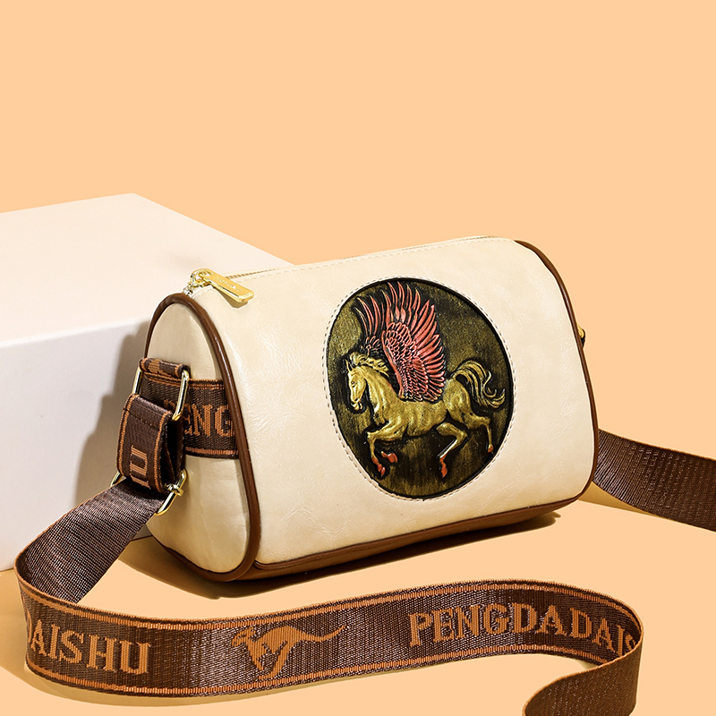 Retro-Schultertasche aus geprä – Leatherwork Flowers Bewertung und Preis